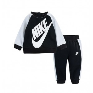 Nike COMPLETO ENFANT .Black