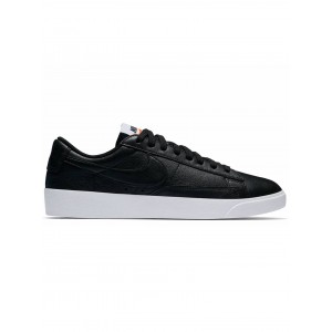 Nike blazer.Black