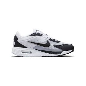 Nike AIR MAX SOLO...