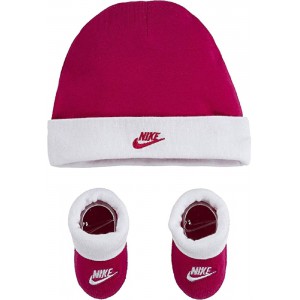 Nike CAPPELLO PIU SCARPETTE...