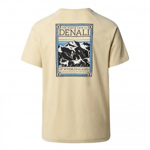 The North Face T SHIRT...